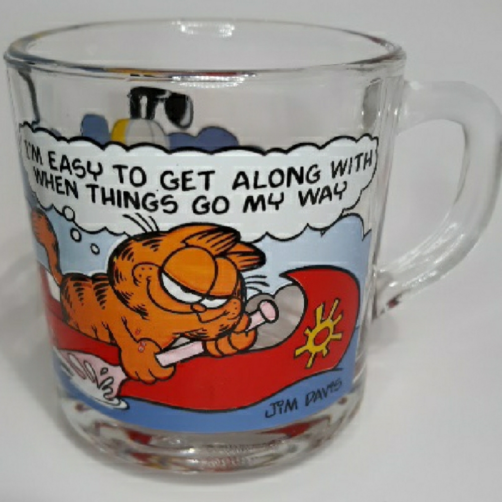 Garfield Glass Mug 1978 United Feature Syndicate, Inc.